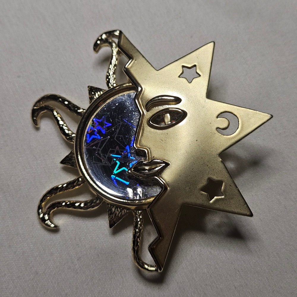 Sun Moon Brooch Unisex OS Gold Celestial Holographic Star Pin 90s Vibe